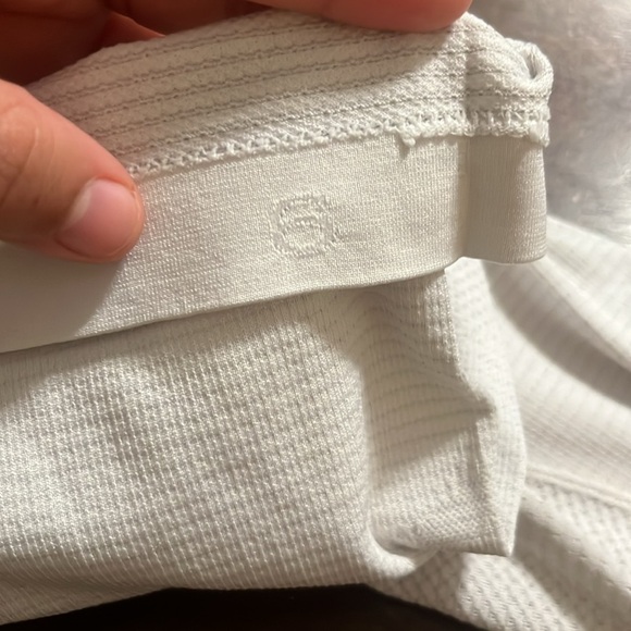 Lululemon Long Sleeve Top - Picture 6 of 6
